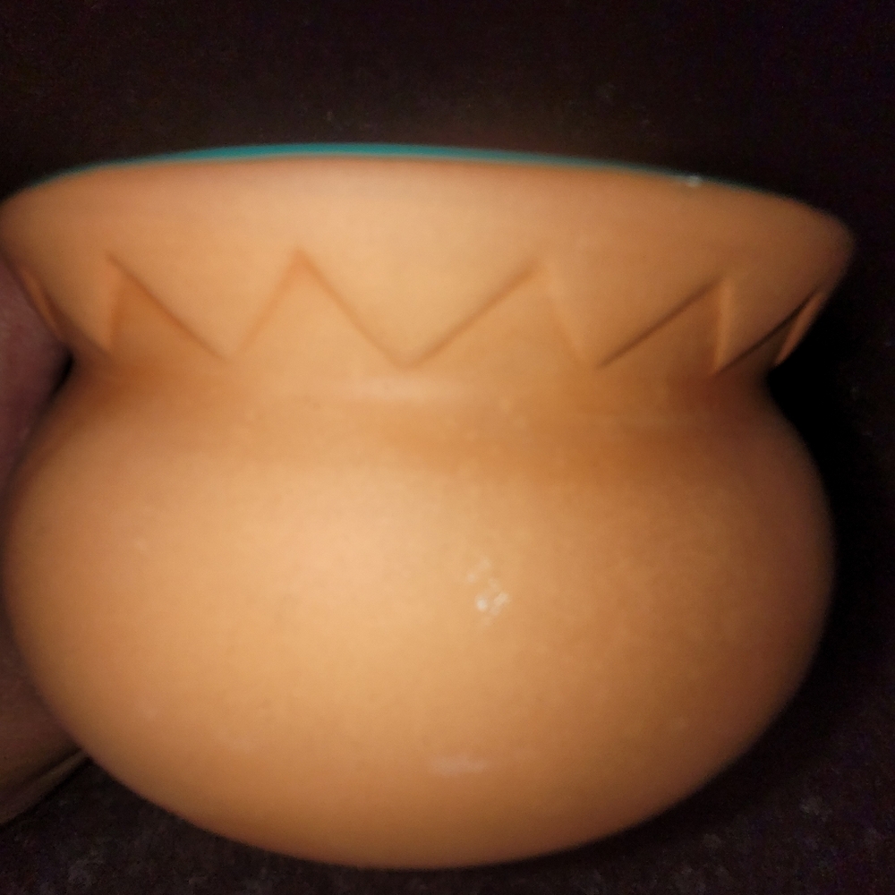 Ceramic Pot - Picture 3 of 3